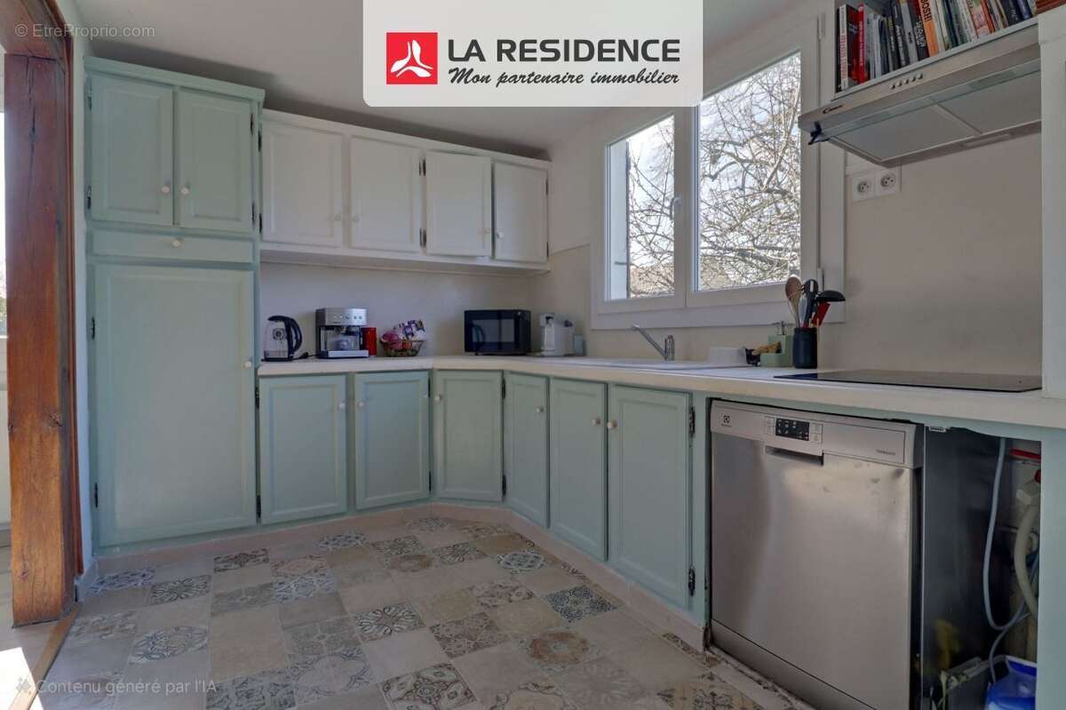 Maison à MARCHEZAIS