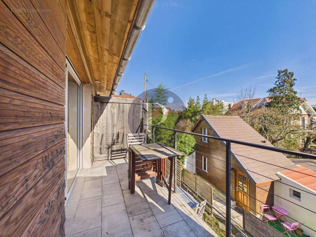 Appartement à FONTENAY-AUX-ROSES