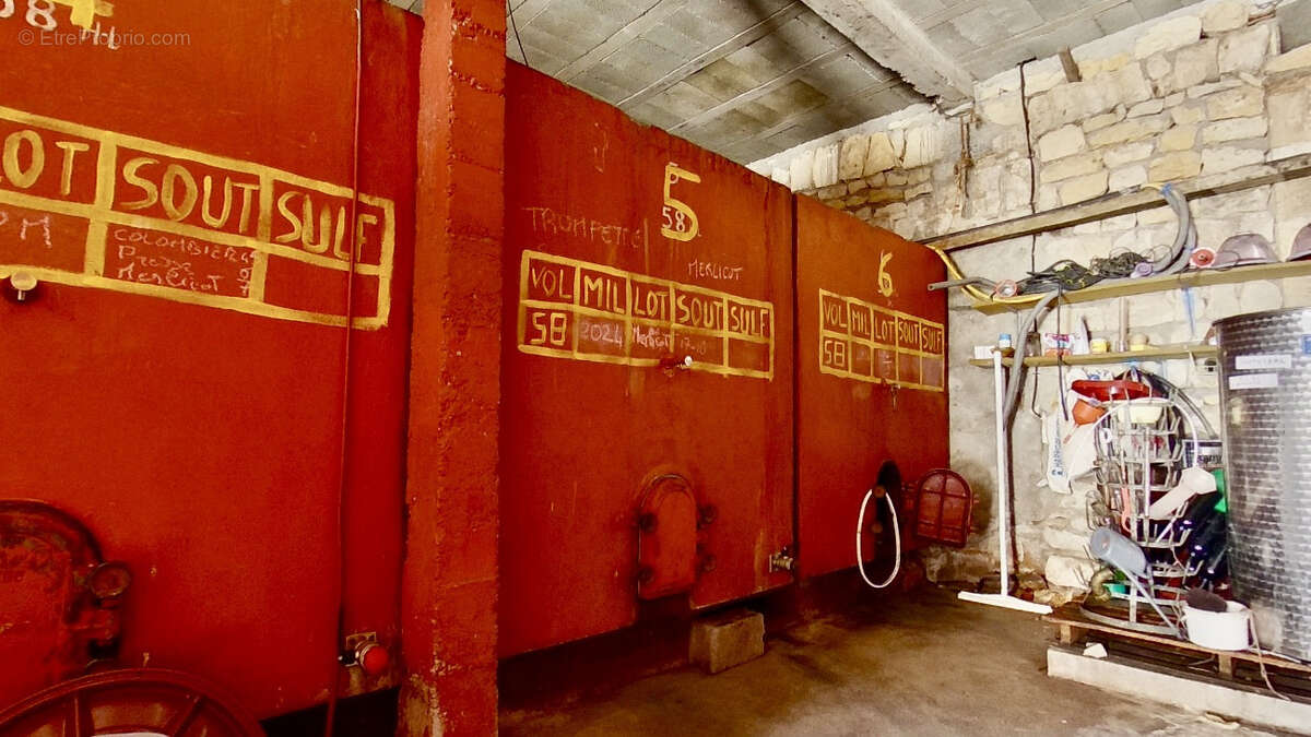 Maison à VIRE-SUR-LOT