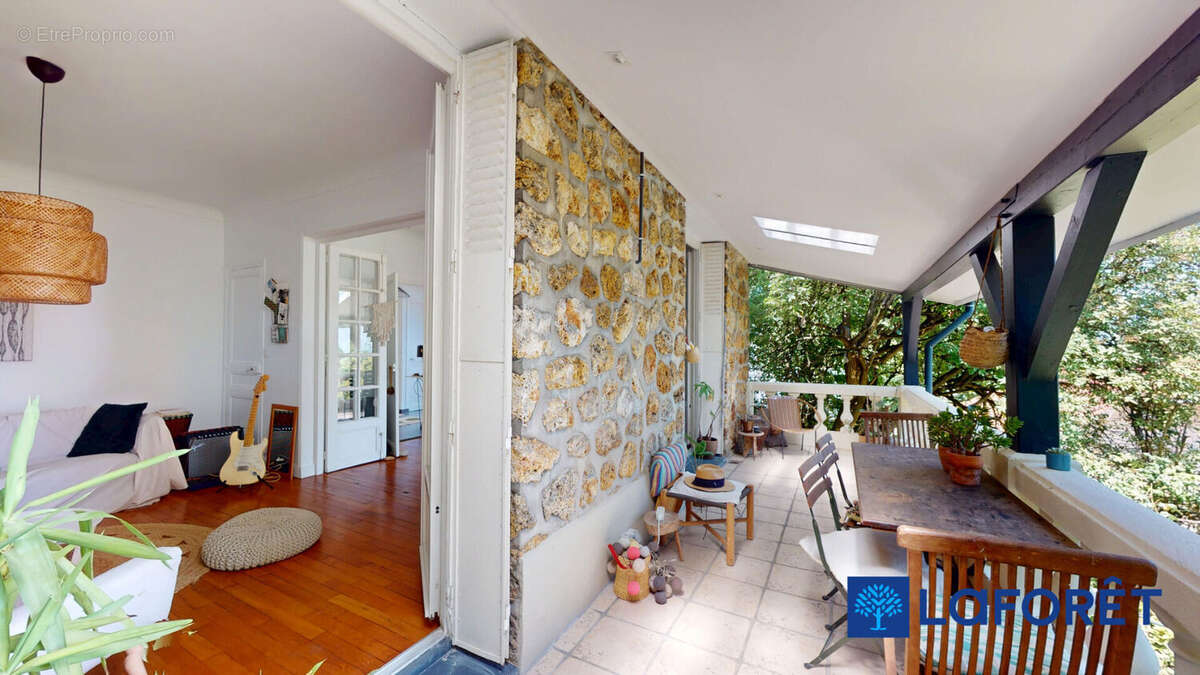 Maison à ATHIS-MONS