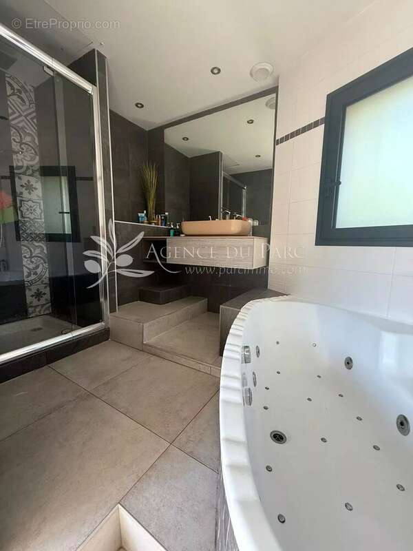 Sublime Villa individuelle 354m2  vue mer - photo 13