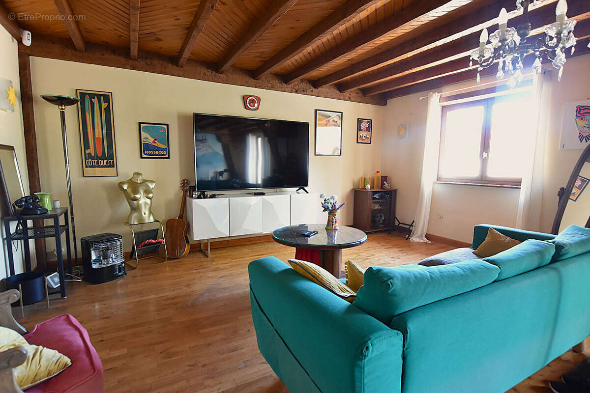 Maison à SAINT-CHRISTOPHE