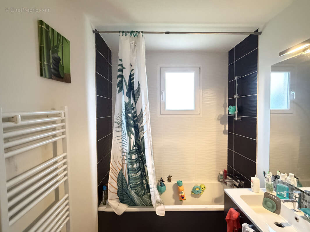 Maison à SOULAIRE-ET-BOURG