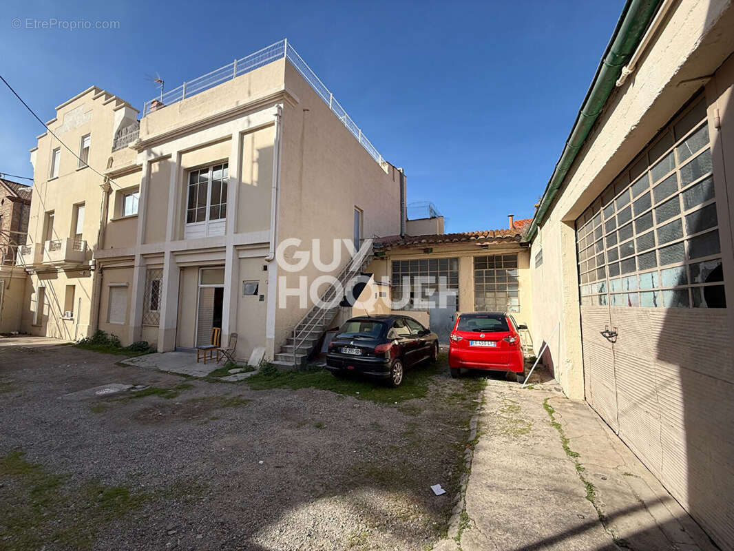 Immeuble de rapport - POUR INVESTISSEUR - A vendre à Perpignan (66000) Quartier Moyen Vernet - photo 4