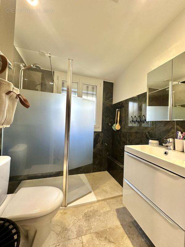 Maison 59 m² à Grasse  - photo 13