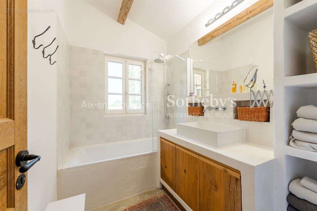 Maison à AIX-EN-PROVENCE