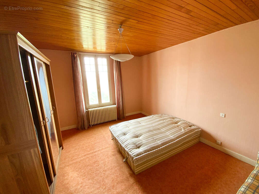 Maison à LE CREUSOT