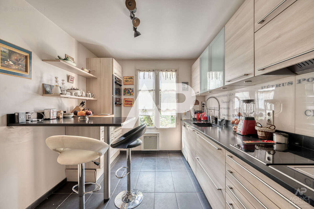 Maison à RUEIL-MALMAISON