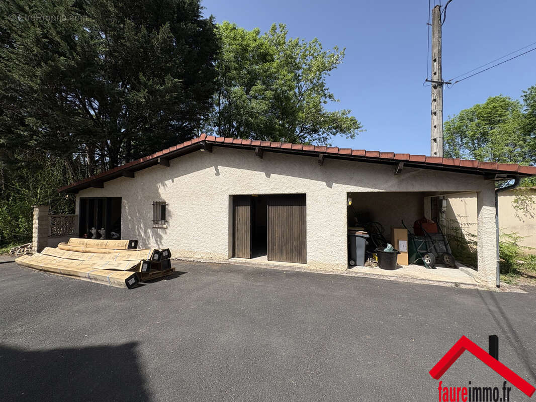 Maison à USSAC