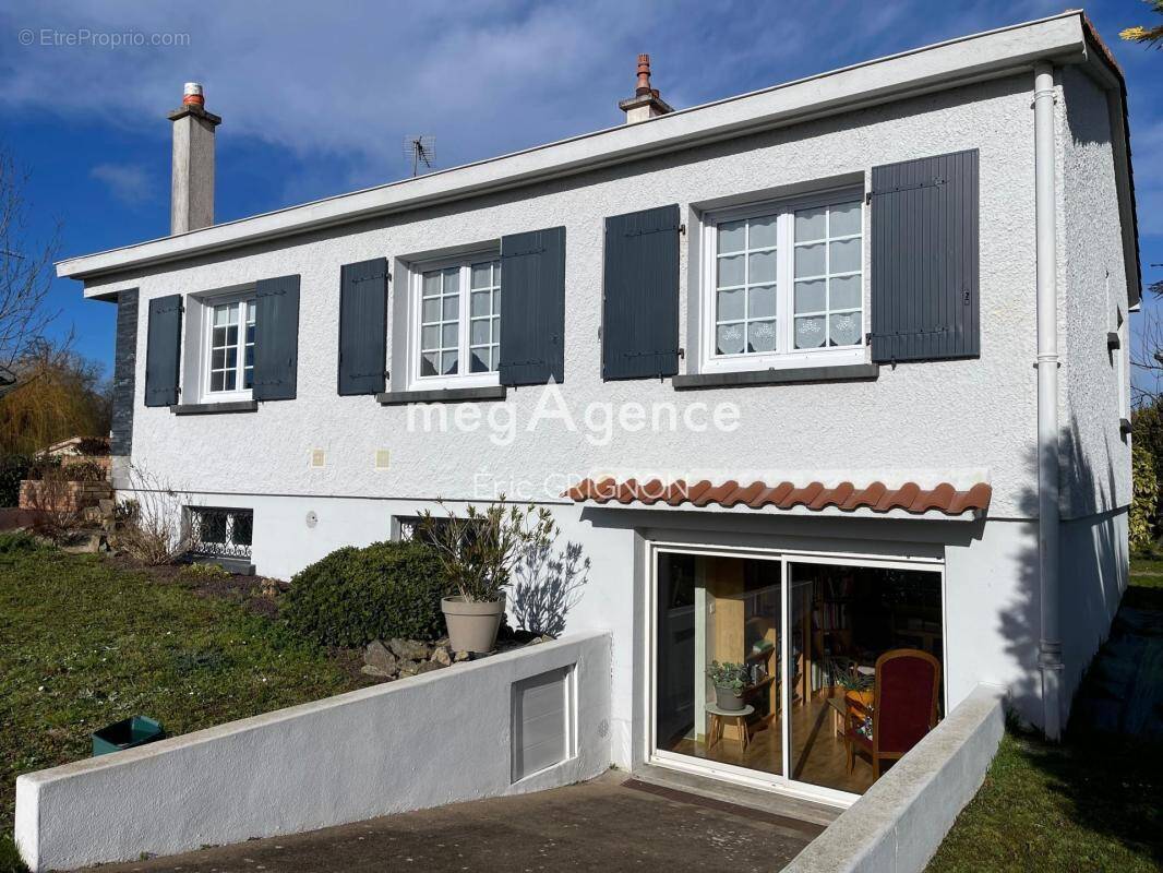 Maison à TREIZE-SEPTIERS