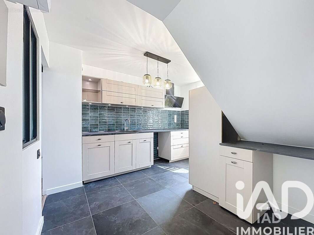 Photo 9 - Appartement à VOISINS-LE-BRETONNEUX