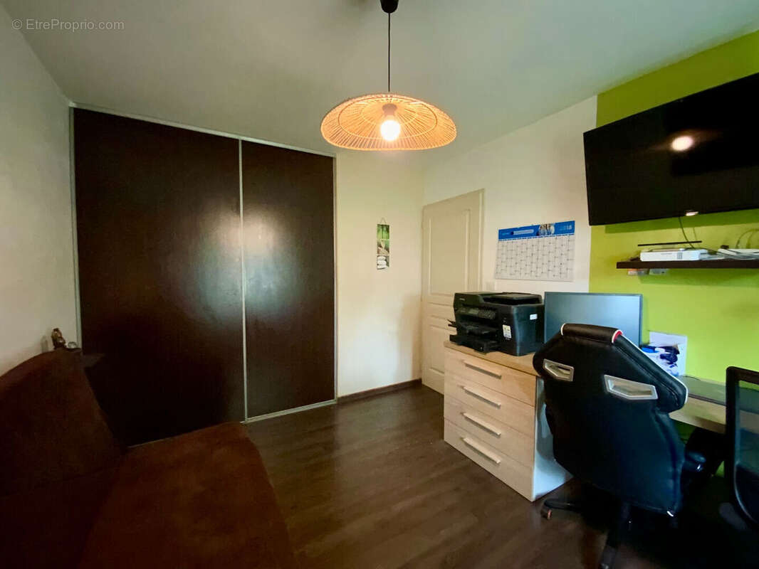 Maison à BARBEZIEUX-SAINT-HILAIRE