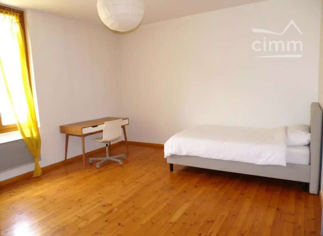 Appartement à VILLARD-BONNOT