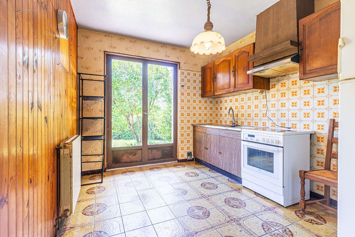Agence immobiliere laforet - exclusivite - "tilleul" - quintal - maison individuelle de 95,2m² - terrain de 1215m² - sous sol co - photo 8