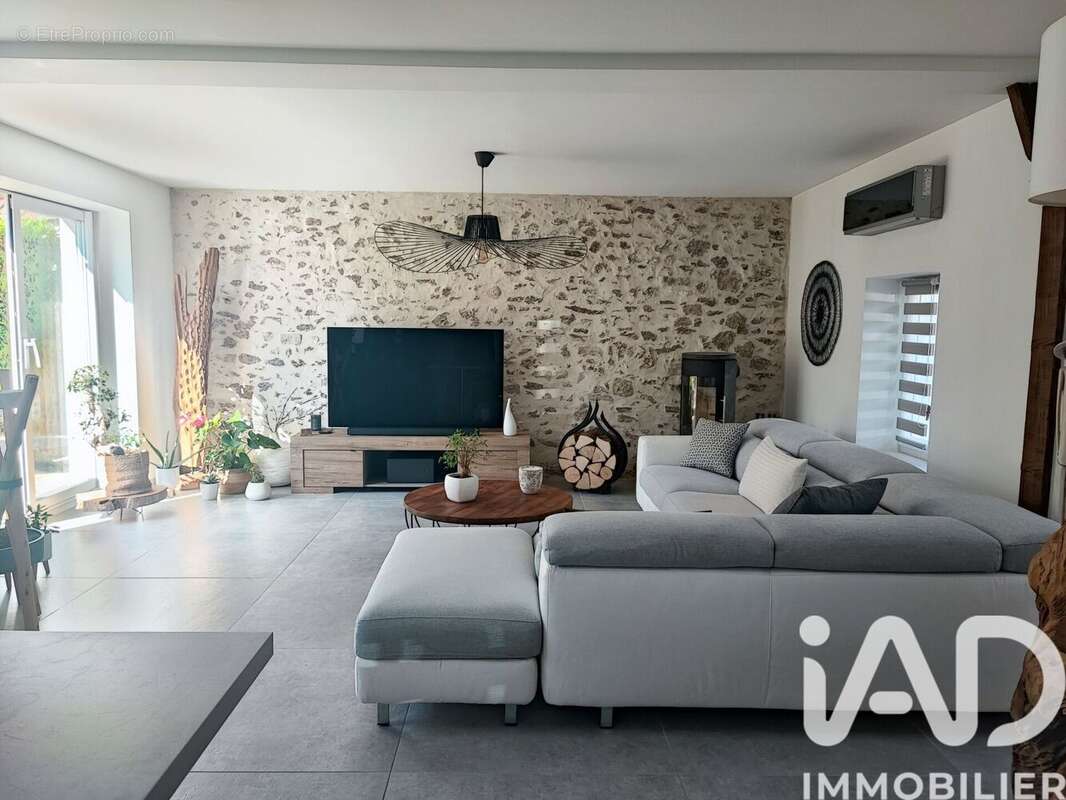 Photo 7 - Maison à REBAIS