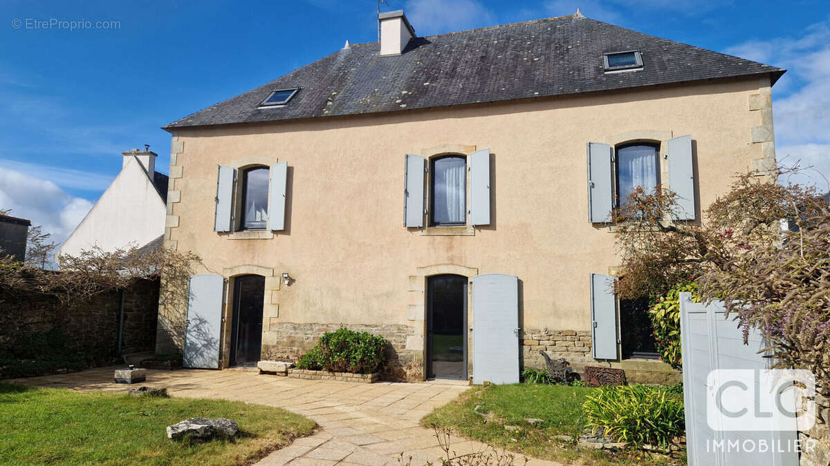 Maison à GOUESNACH