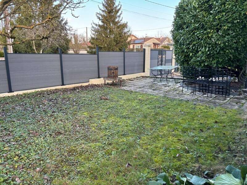 Maison à BELLENEUVE