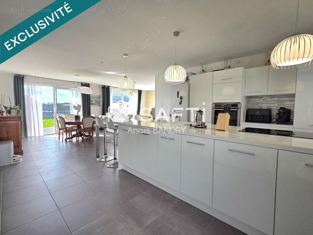 Photo 2 - Maison à CONDE-SUR-SUIPPE