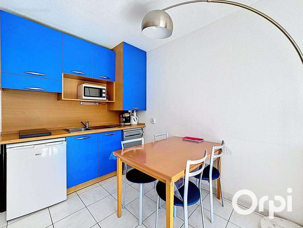 Appartement à VILLENEUVE-LOUBET