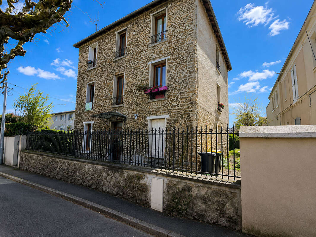 Appartement à CHAMPIGNY-SUR-MARNE