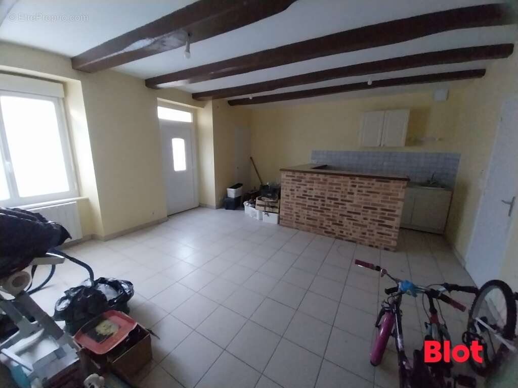 Maison à PLOUER-SUR-RANCE