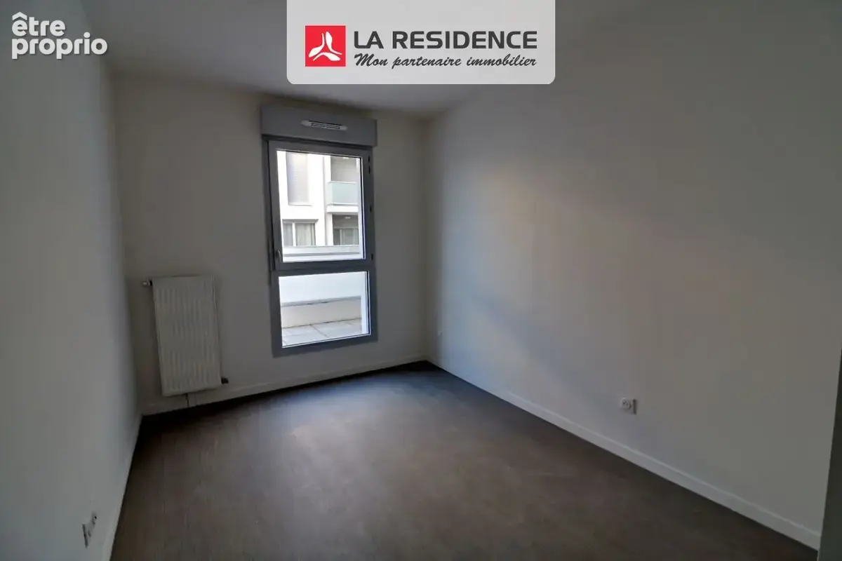 Appartement 60 m² à Deville-Les-Rouen  - photo 9