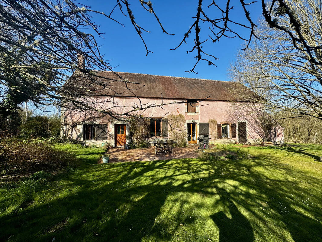 Maison à ROGNY-LES-SEPT-ECLUSES