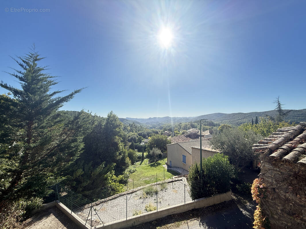 Maison à SAINT-SEBASTIEN-D'AIGREFEUILLE