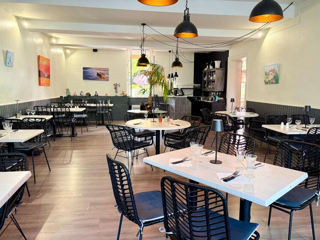 Photo 2 - Commerce à GOLFECH