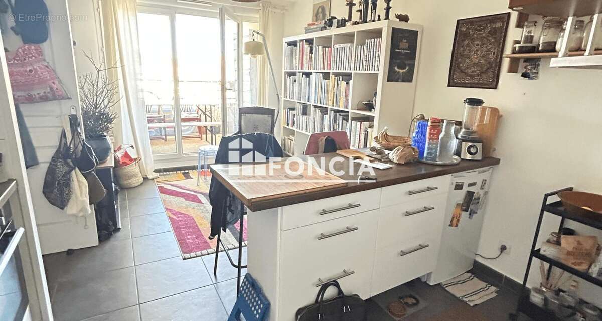 Appartement à MARSEILLE-8E