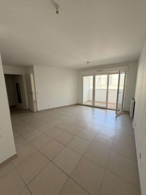 Appartement à SALON-DE-PROVENCE