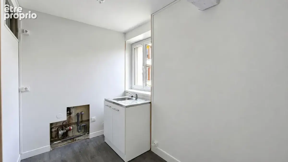 Appartement 2 pièces avec parking et grenier – Étampes, quartier Saint-Pierre - photo 3