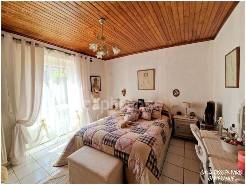 Maison à ARCES-DILO