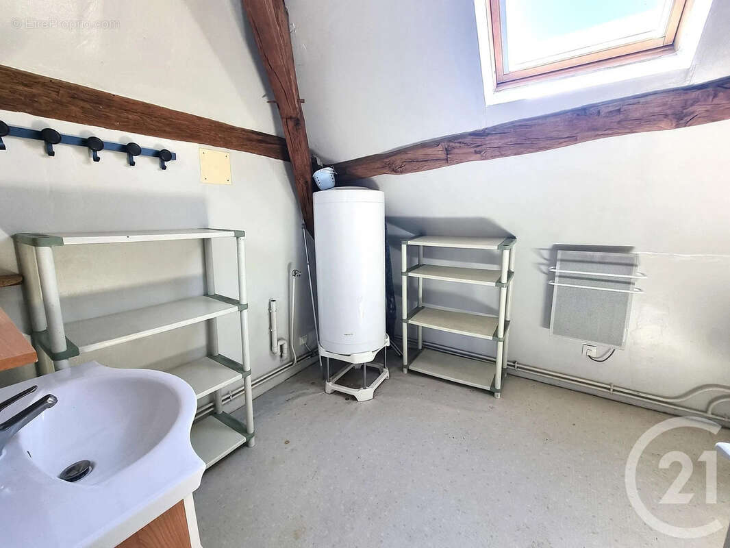 Maison 170 m² à Sainte-Gemme-En-Sancerrois  - photo 4