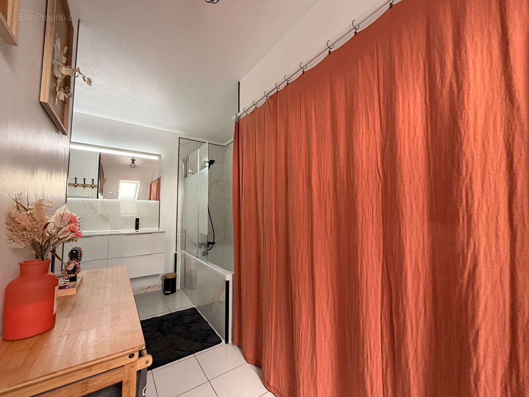 Appartement à LA BOUEXIERE