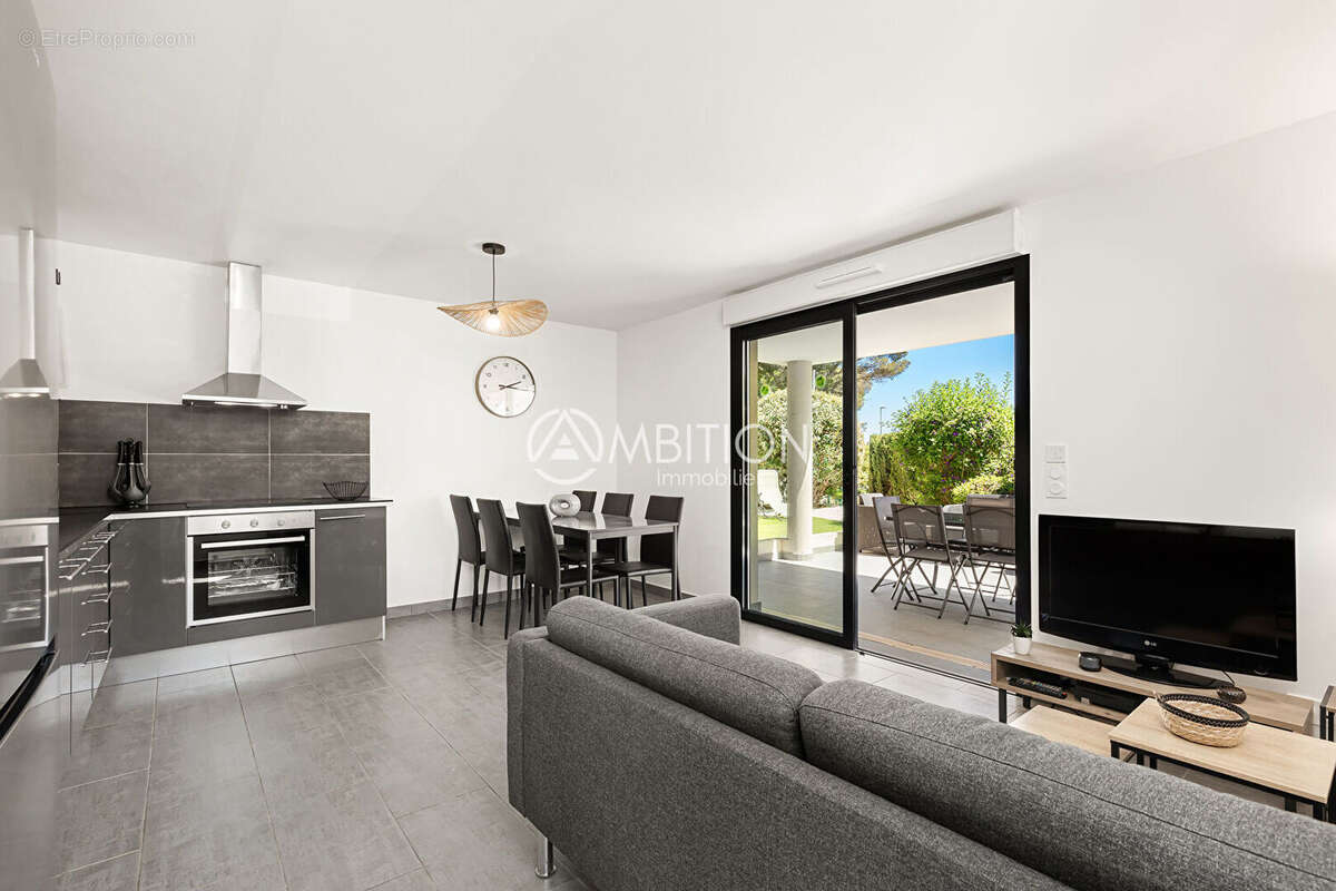 Appartement à SAINT-RAPHAEL