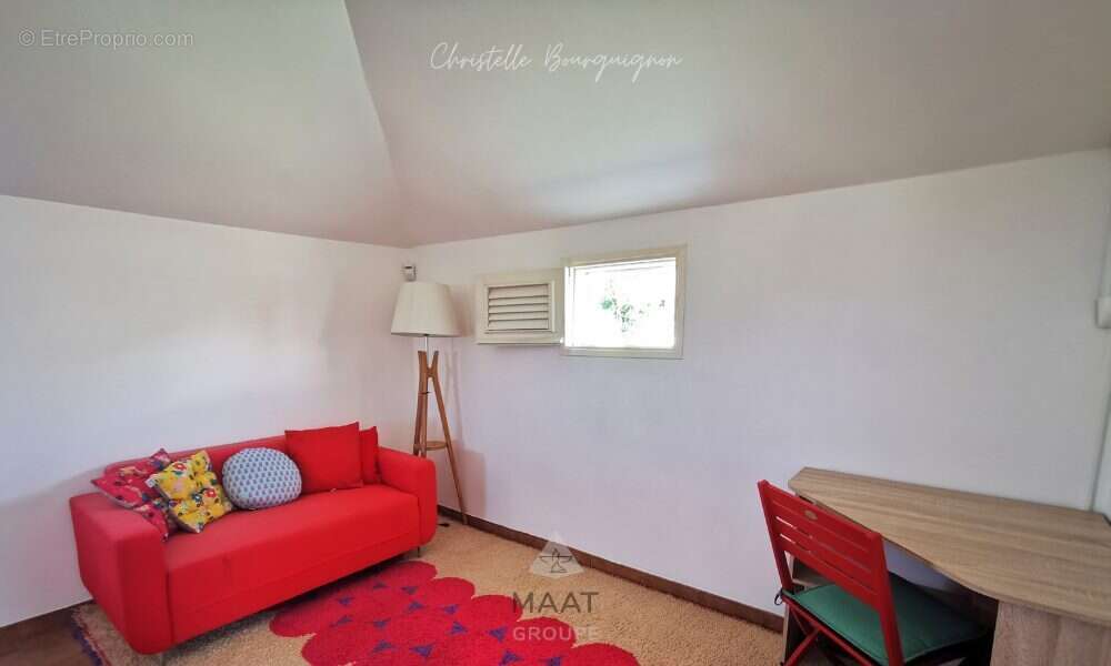 Maison à BAIE-MAHAULT