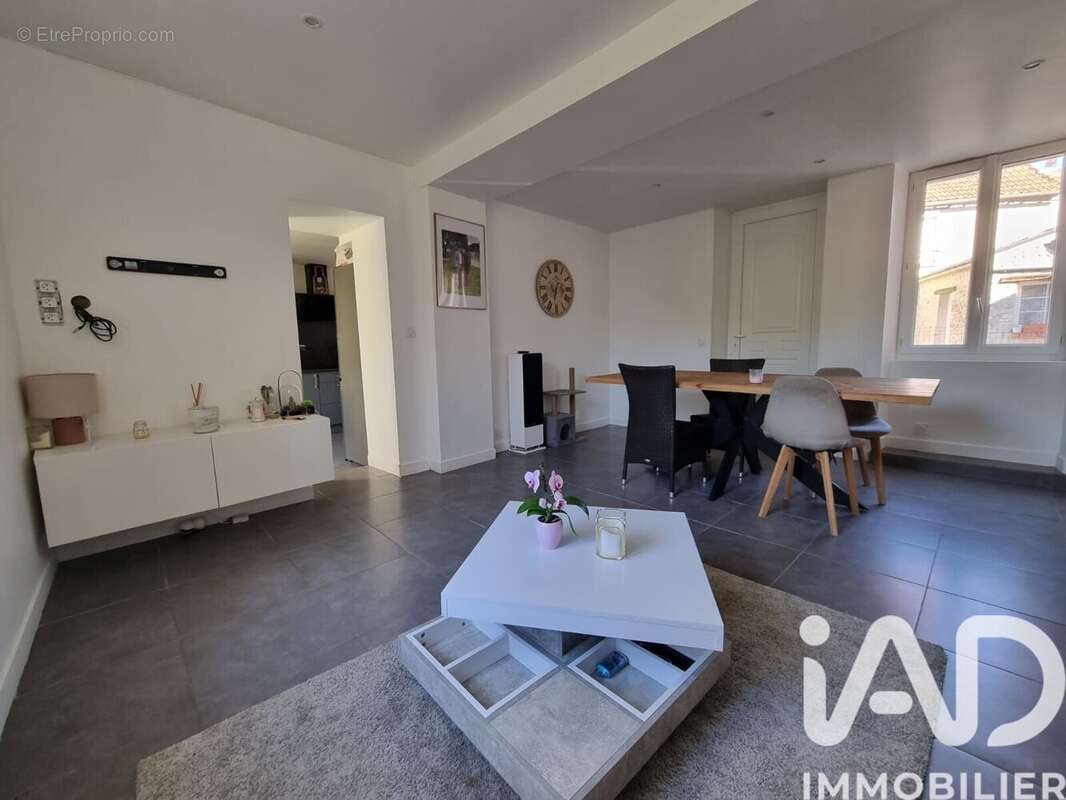 Photo 3 - Maison à CHAMPMOTTEUX