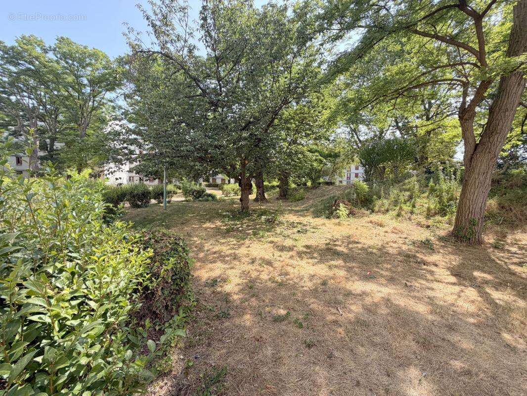 Appartement À Vendre - photo 12