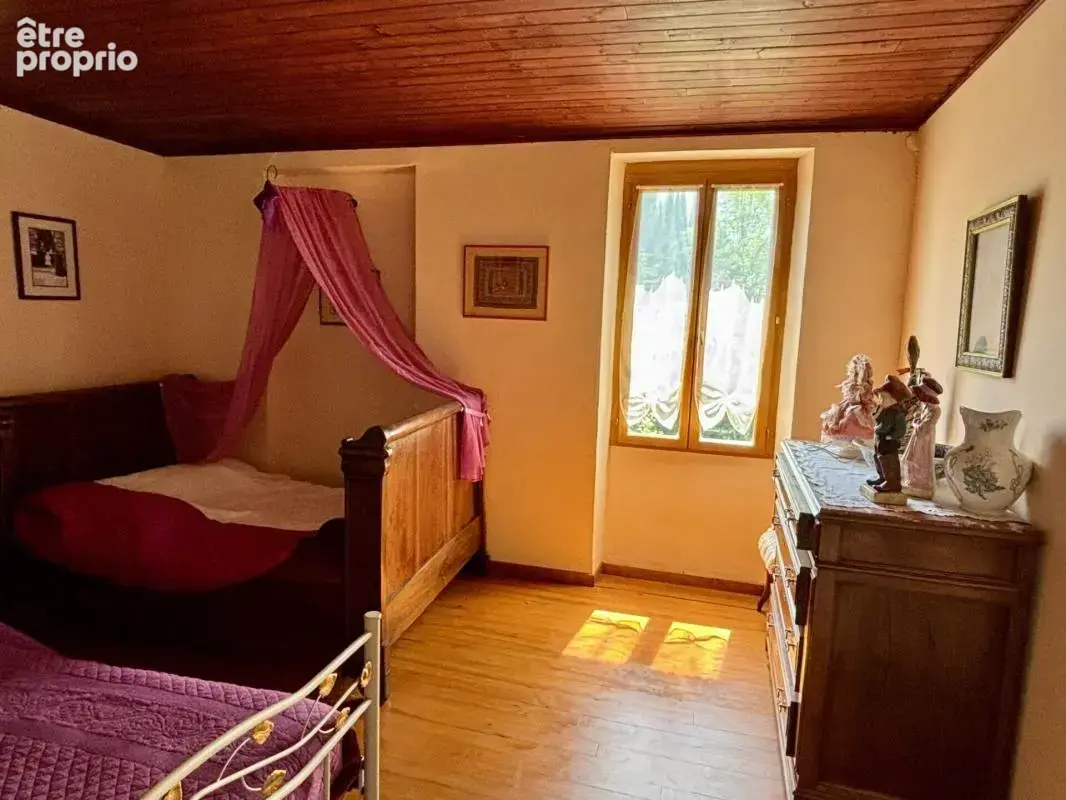 Corps de ferme de caractère – 215 m² habitables – Fort potentiel – Fendeille - photo 11