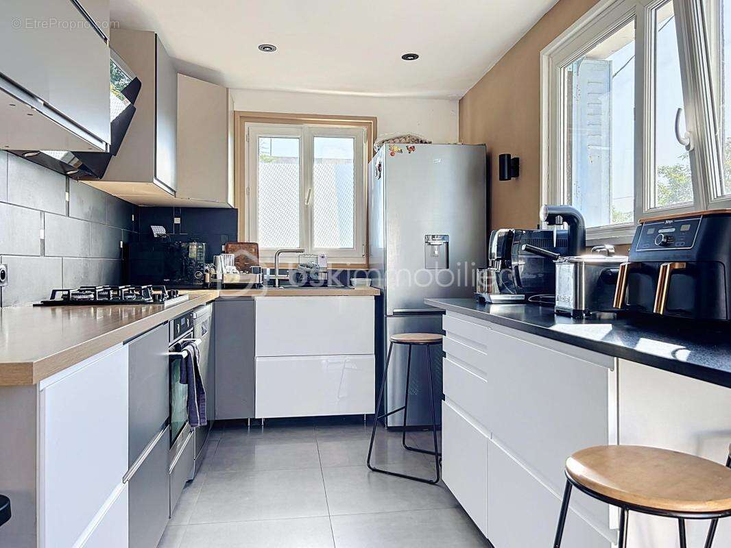 Maison à CORBEIL-ESSONNES