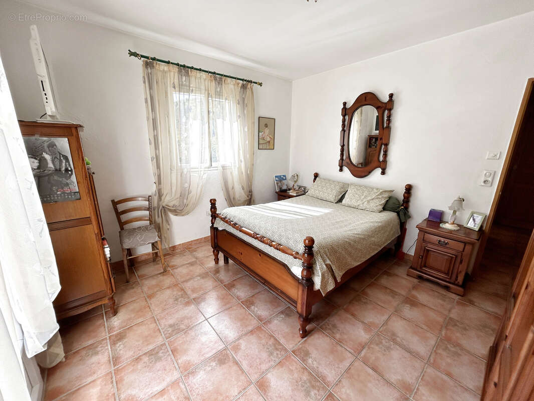 Maison à SUMENE