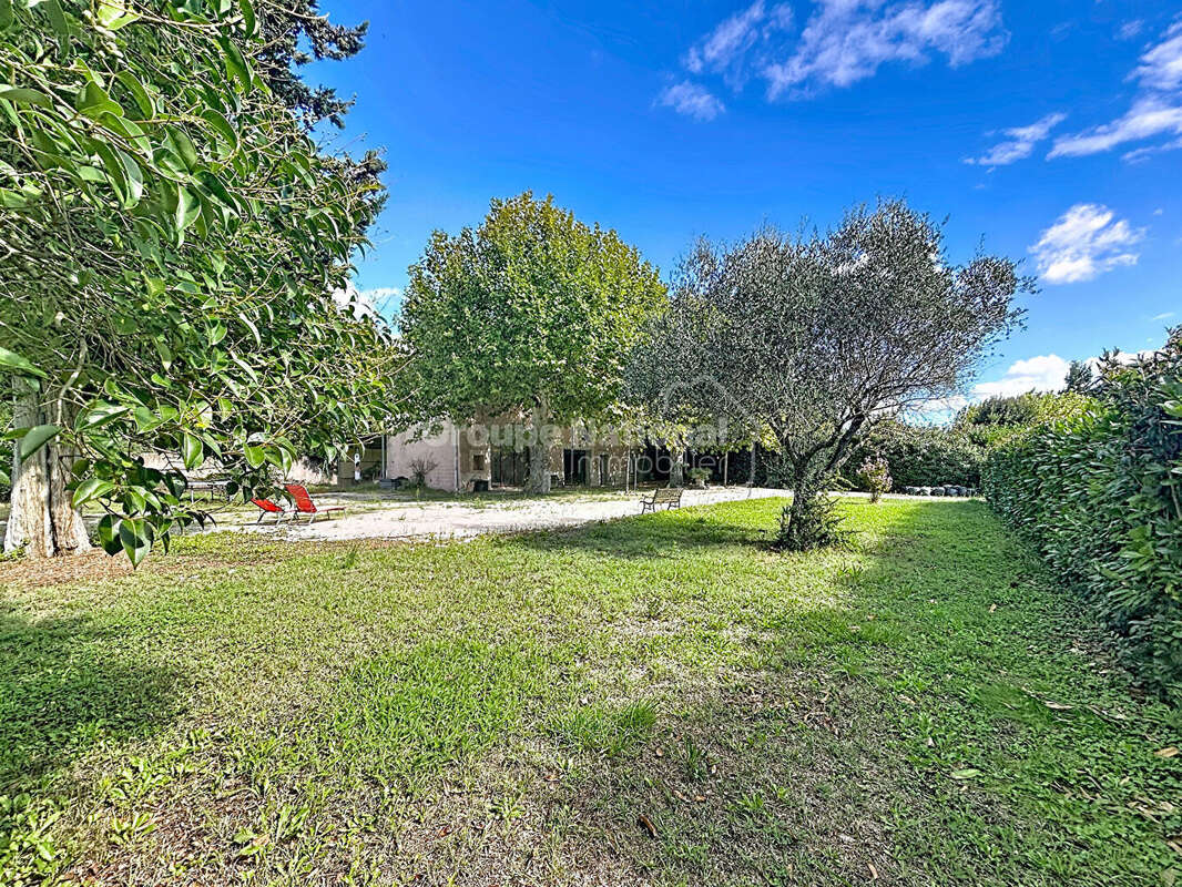 Maison à CHATEAURENARD