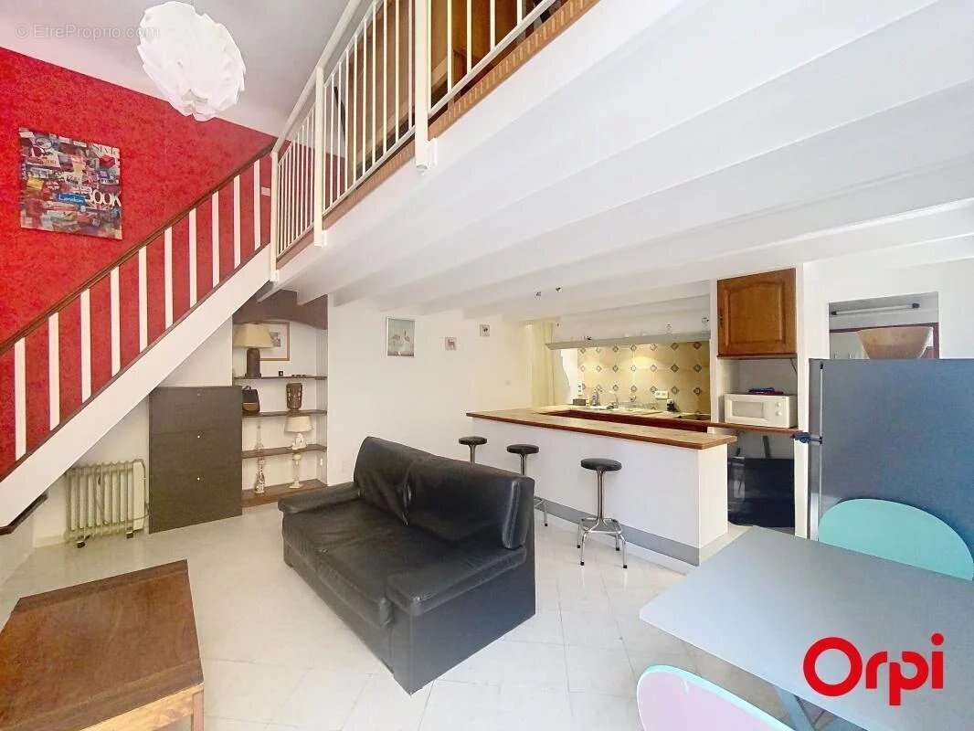 Appartement à MENTON