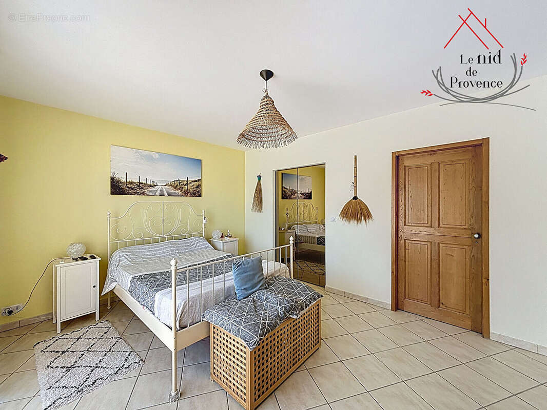 Maison à LAGARDE-PAREOL