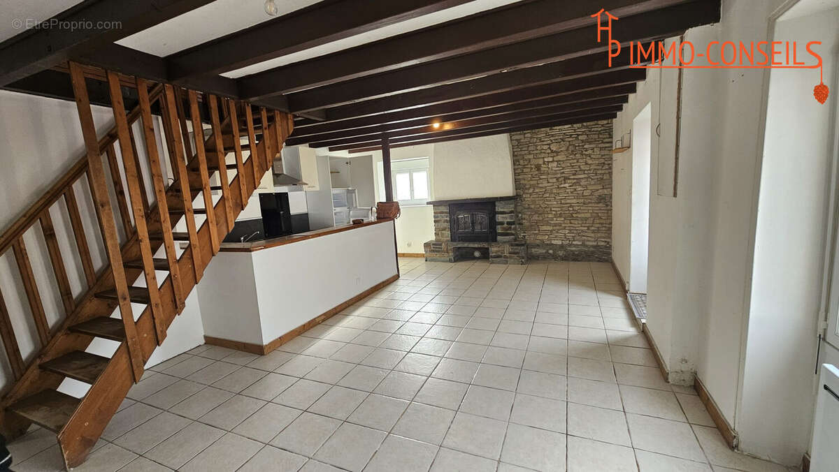Maison à SAFFRE
