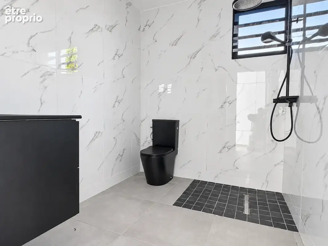 Villa contemporaine de plain-pied avec terrain piscinable - photo 12