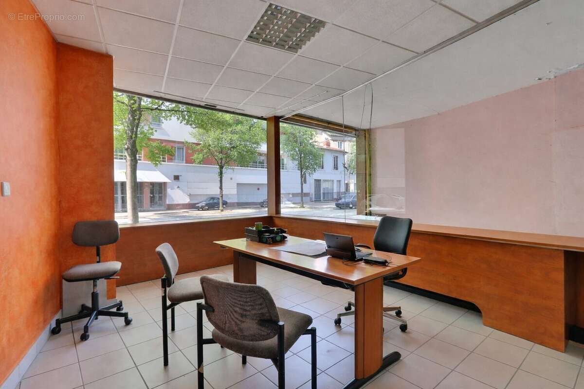 Commerce à CLERMONT-FERRAND