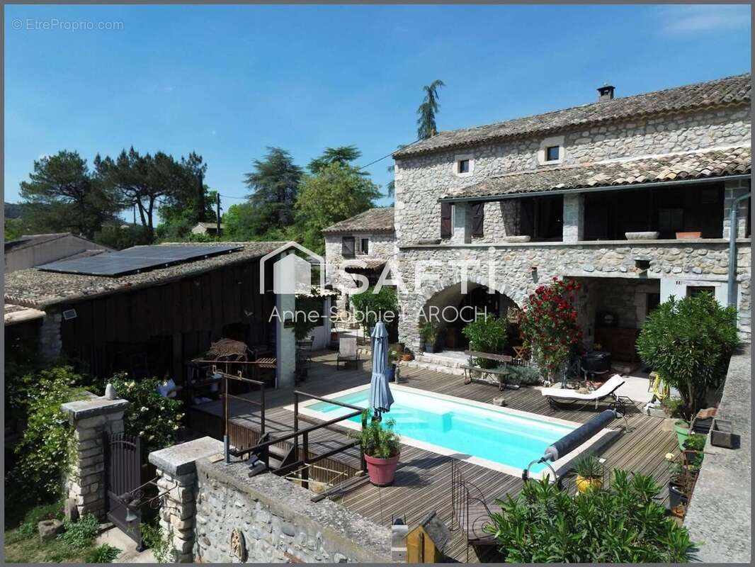 Photo 2 - Maison à VALLON-PONT-D'ARC