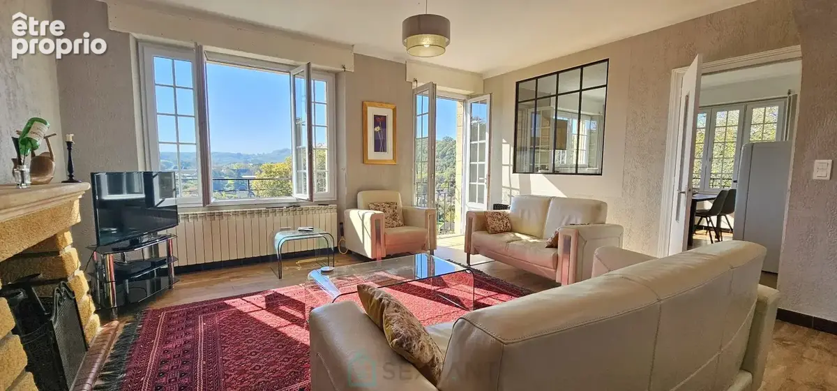 A Domme superbe maison baignée de lumière, au calme en parfait état avec vue. - photo 8
